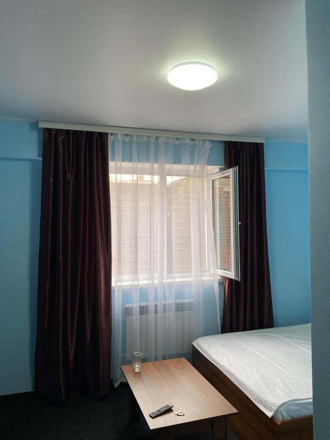 Пана Hotel อัลมาตี ภายนอก รูปภาพ