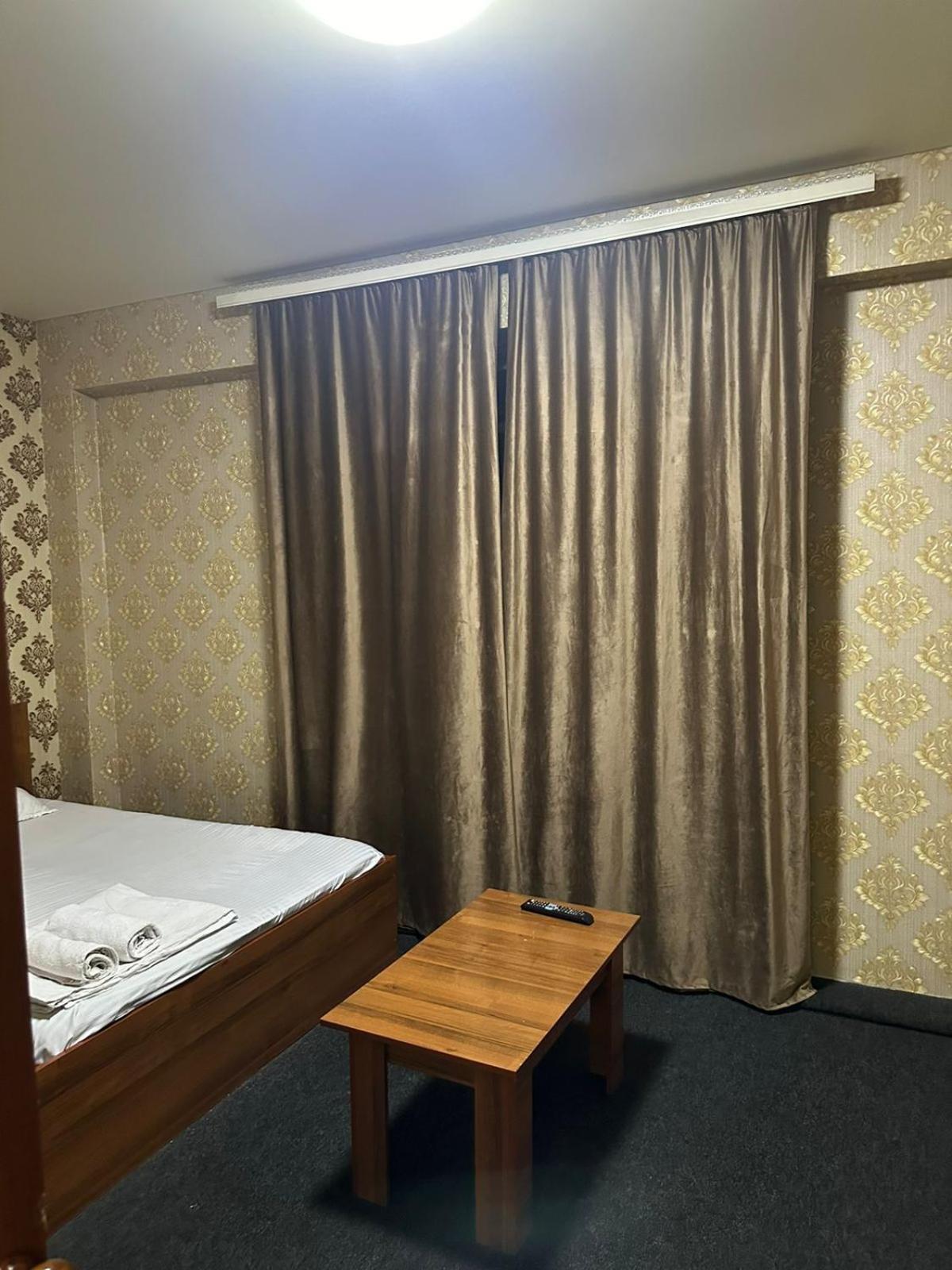 Пана Hotel อัลมาตี ภายนอก รูปภาพ